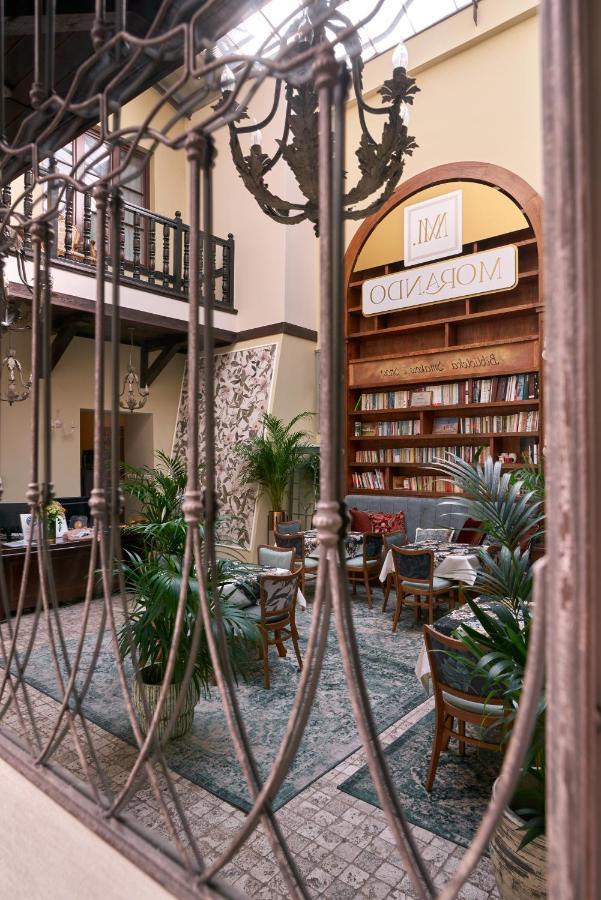 Morando Hotel Zamość Екстериор снимка