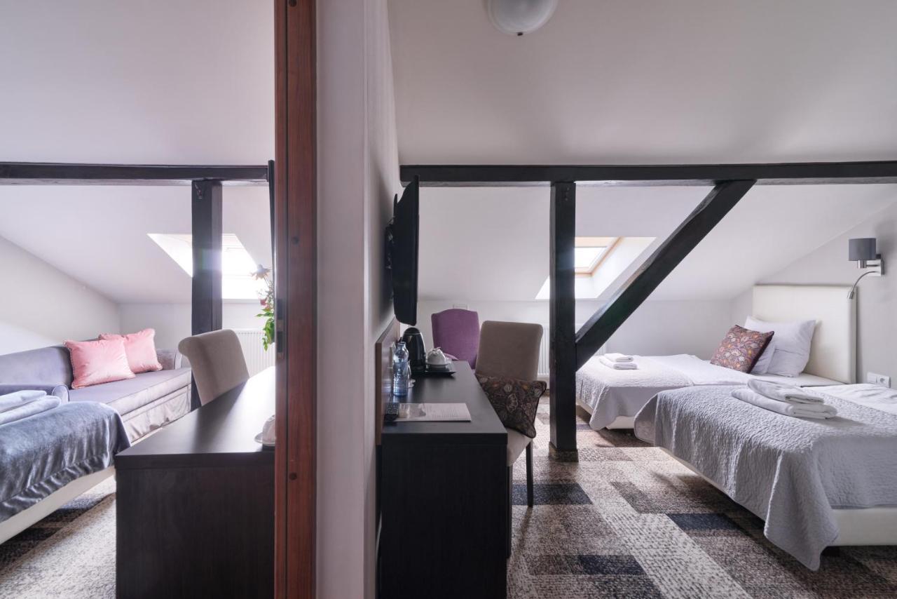 Morando Hotel Zamość Екстериор снимка