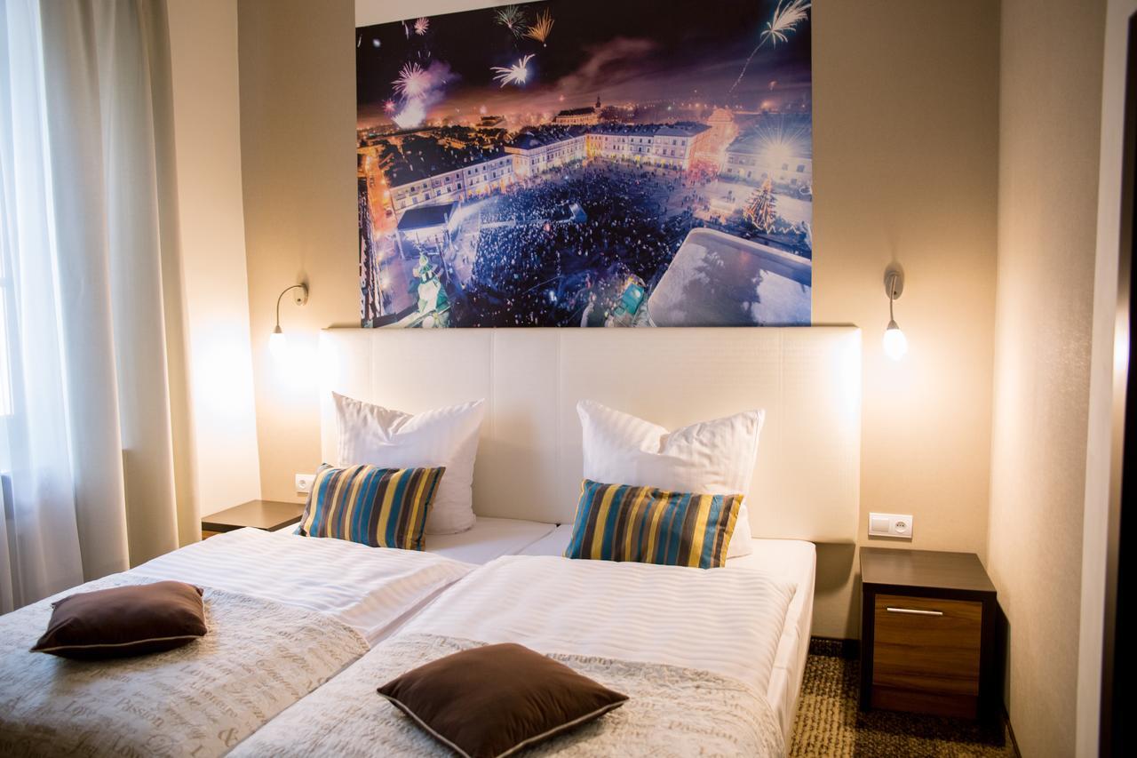 Morando Hotel Zamość Екстериор снимка