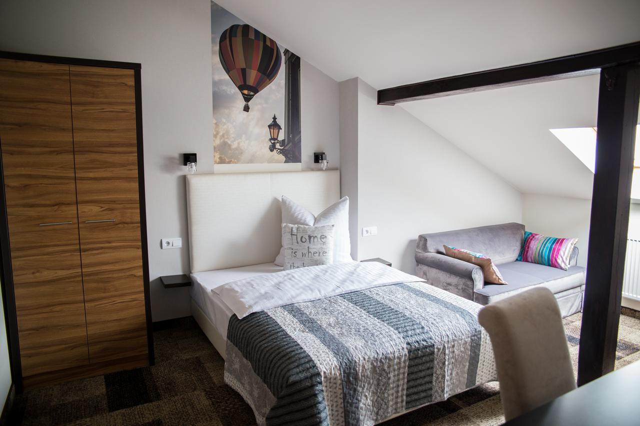 Morando Hotel Zamość Екстериор снимка