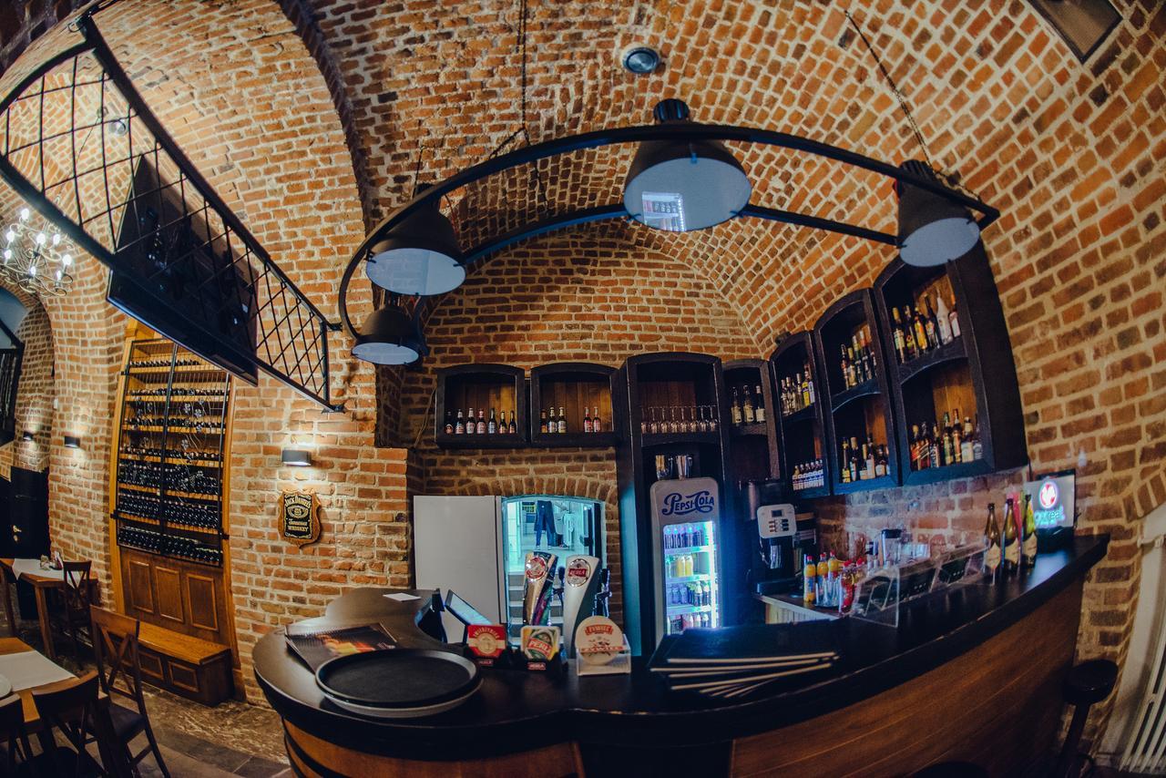 Morando Hotel Zamość Екстериор снимка